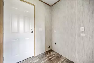 69 S Summit, West Salem Township, PA 16125 - Photo 14