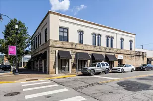 315 9th St, New Brighton, PA 15066 - Photo 1