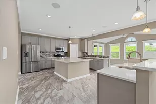 1103 Deerfield Dr, Pittsburgh, PA 15143 - Photo 16