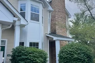 1521 Eagle Pointe Dr, Cecil, PA 15317 - Photo 2