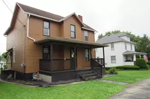 103 Memorial St, Dunbar, PA 15431 - Photo 2
