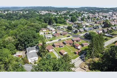 2605 Marion St, Aliquippa, PA 15001 - Photo 6