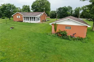 3940 Park Ave, South Franklin, PA 15329 - Photo 2