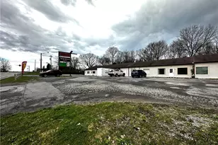 890 Pittsburgh Rd, Middlesex Township, PA 16002 - Photo 1