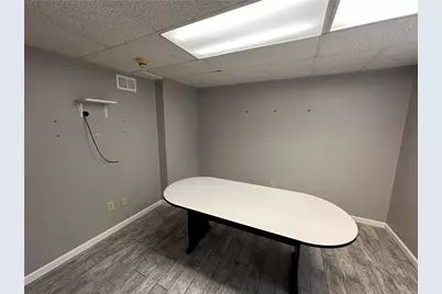 301 McKnight Park Drive, Ross Twp, PA 15237 - Photo 26