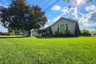 182 Latonka Dr, Jackson Township, PA 16137 - Photo 2