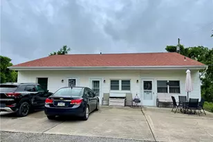 1027 Locust Ave, South Strabane, PA 15301 - Photo 4