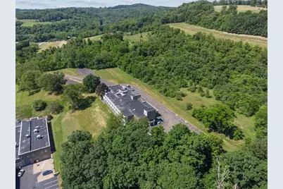 520 Pleasant Valley Rd, Trafford, PA 15085 - Photo 32