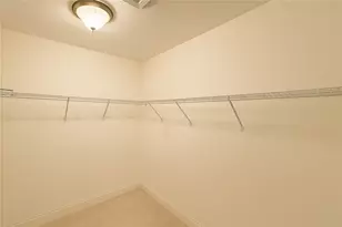 1527 Biltmore Ln, Pittsburgh, PA 15217 - Photo 10