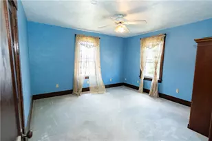 403 Gilmore Ave, Trafford, PA 15085 - Photo 12