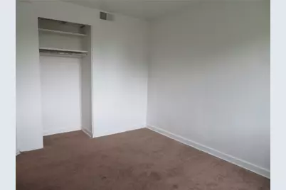 7005 McKinley Ct, Clairton, PA 15025 - Photo 10