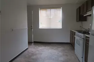 7005 McKinley Ct, Clairton, PA 15025 - Photo 4