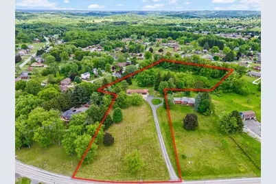 330 Center Grange Rd, Center Township, PA 15061 - Photo 42