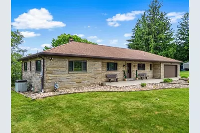 330 Center Grange Rd, Center Township, PA 15061 - Photo 4