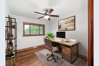 330 Center Grange Rd, Center Township, PA 15061 - Photo 20