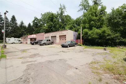 801 Universal Rd, Pittsburgh, PA 15235 - Photo 14