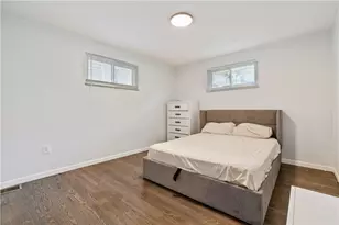 2429 Perry St, Munhall, PA 15120 - Photo 14