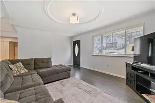 2429 Perry St, Munhall, PA 15120 - Photo 4