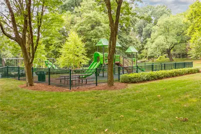 650 Pennridge Road, Pittsburgh, PA 15211 - Photo 4