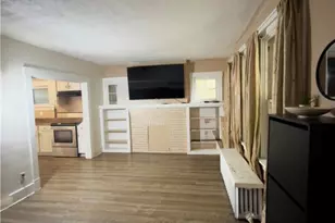 832 Maplewood Ave, Ambridge, PA 15003 - Photo 8