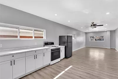 1406 Broadway Ave, Stowe Township, PA 15136 - Photo 12