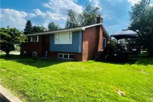 501 Penn St, Latrobe, PA 15650 - Photo 1