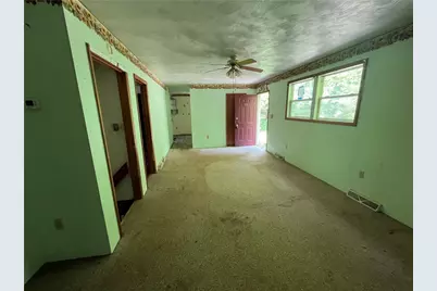 90 Grandview Ave Ext, White Township, PA 15701 - Photo 8