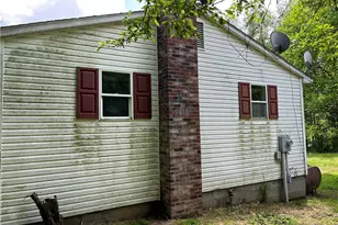 90 Grandview Ave Ext, White Township, PA 15701 - Photo 2