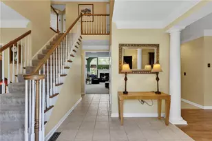 113 Middleground Pl, Cranberry Township, PA 16066 - Photo 4