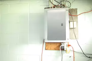 571 Grove Rd, Pittsburgh, PA 15147 - Photo 20