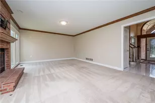 170 Pinehurst Dr, Cranberry Township, PA 16066 - Photo 12