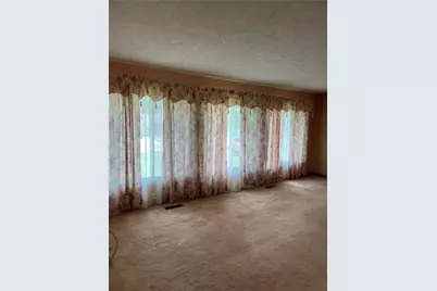 309 Greenwood, Hermitage, PA 16148 - Photo 10