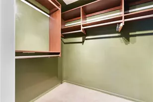 3931 Boulevard Dr, Pittsburgh, PA 15217 - Photo 20