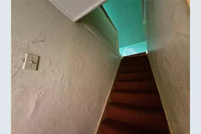 826 Parkwood Rd, Pittsburgh, PA 15210 - Photo 28