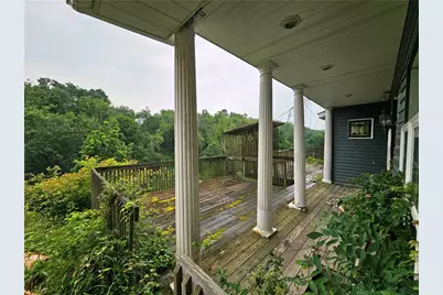 826 Parkwood Rd, Pittsburgh, PA 15210 - Photo 2