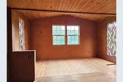 826 Parkwood Rd, Pittsburgh, PA 15210 - Photo 8