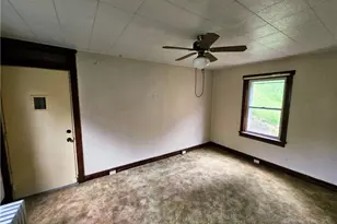 826 Parkwood Rd, Pittsburgh, PA 15210 - Photo 24