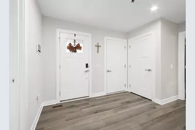 329 Nelson Dr, Monroeville, PA 15146 - Photo 4