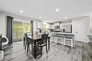 329 Nelson Dr, Monroeville, PA 15146 - Photo 14