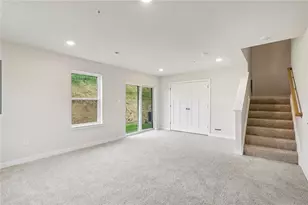 118 River Rdg Dr, Moon/Crescent Twp, PA 15108 - Photo 10