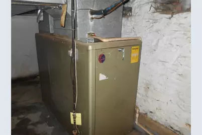 321 E 4th St, Derry Township, PA 15627 - Photo 18