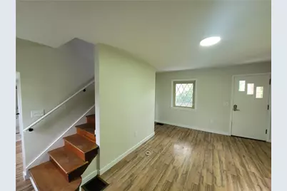 424 Desota St, East McKeesport, PA 15035 - Photo 2