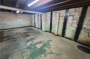 424 Desota St, East McKeesport, PA 15035 - Photo 22