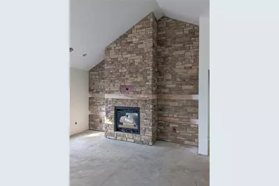 2039 Totteridge Dr, Salem Township, PA 15601 - Photo 2