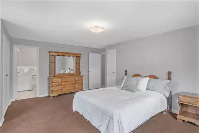 4601 Fifth #626, Pittsburgh, PA 15213 - Photo 16