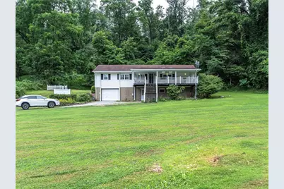528 Upper Drennen Rd, Upper Burrell, PA 15068 - Photo 1