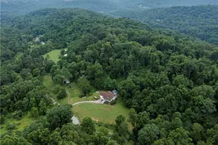 528 Upper Drennen Rd, Upper Burrell, PA 15068 - Photo 4