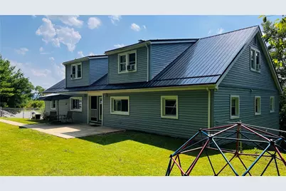 324 Paul Dr, Lower Burrell, PA 15068 - Photo 1