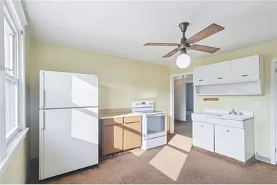 357 Keystone Dr, New Kensington, PA 15068 - Photo 8