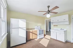 357 Keystone Dr, New Kensington, PA 15068 - Photo 8